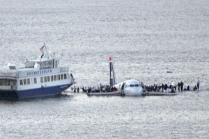 waterway-to-the-rescue-airbus-320-in-hudson-river-1